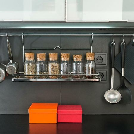 Stylish Flat With Veranda In The Heart Of アテネ エクステリア 写真