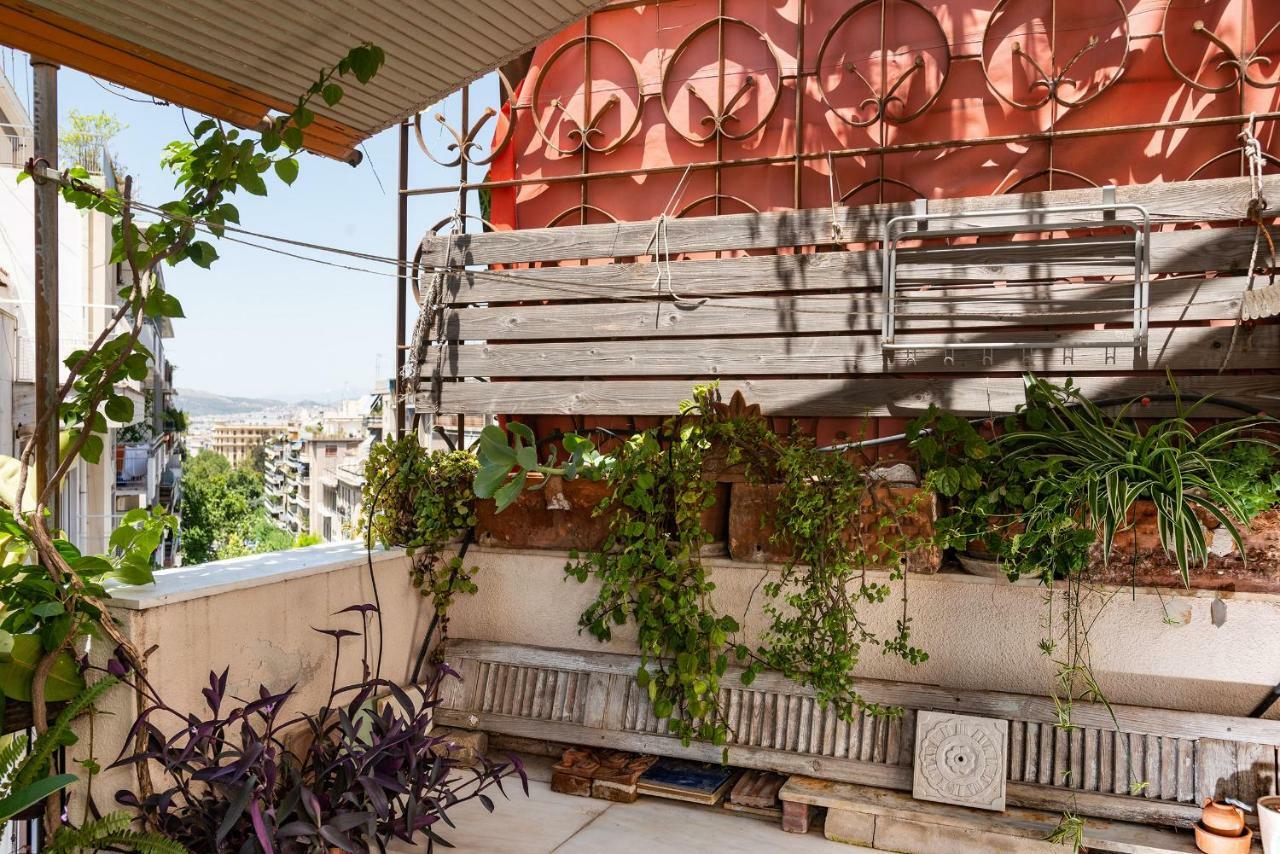 Stylish Flat With Veranda In The Heart Of アテネ エクステリア 写真