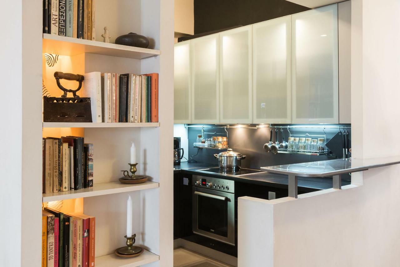 Stylish Flat With Veranda In The Heart Of アテネ エクステリア 写真